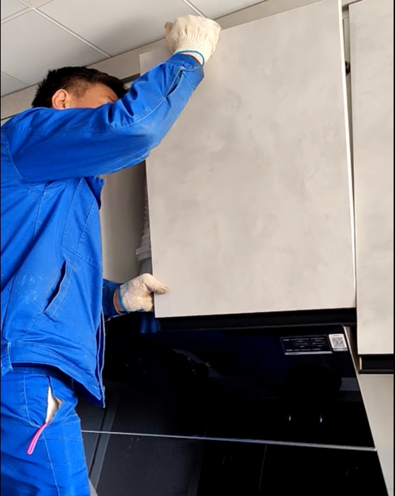 客戶說當(dāng)初追媳婦就是靠著一手好廚藝才娶到家的，所以廚房是兩個(gè)人溫存的地方